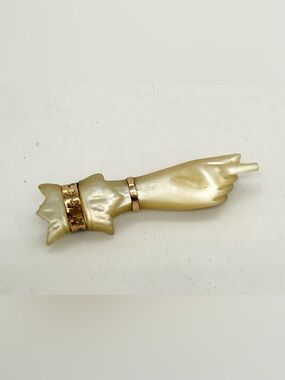 Antique Victorian Mother of Pearl MOP Hand Brooch Italy Mano Figa Gold Filled